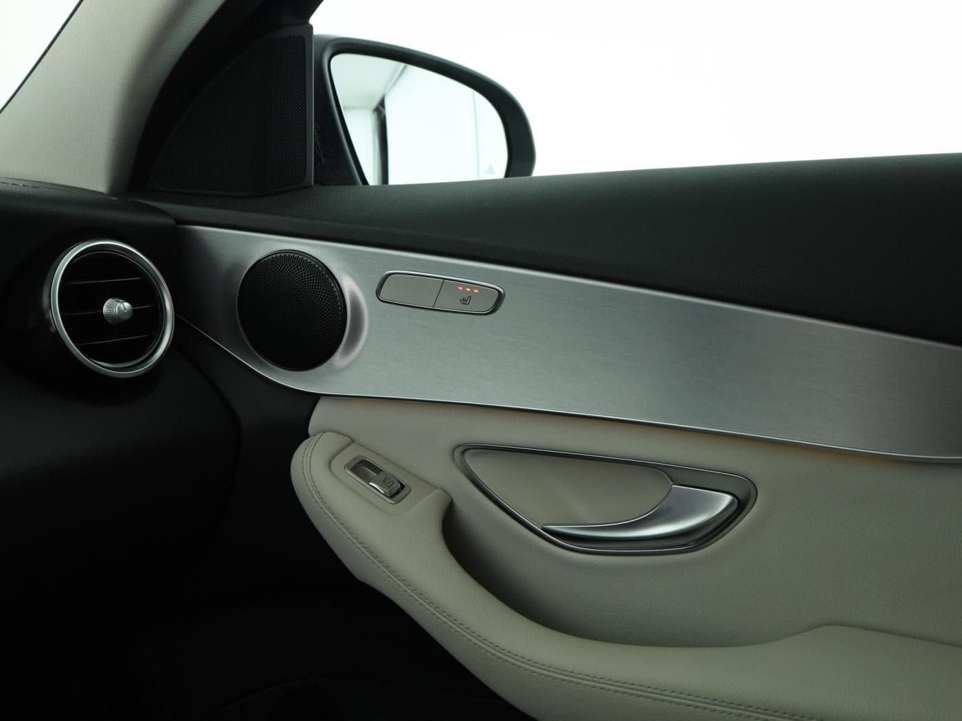 Mercedes-Benz C 200 Bild 16