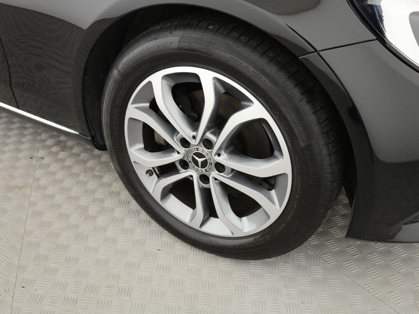 Mercedes-Benz C 200 Bild 24