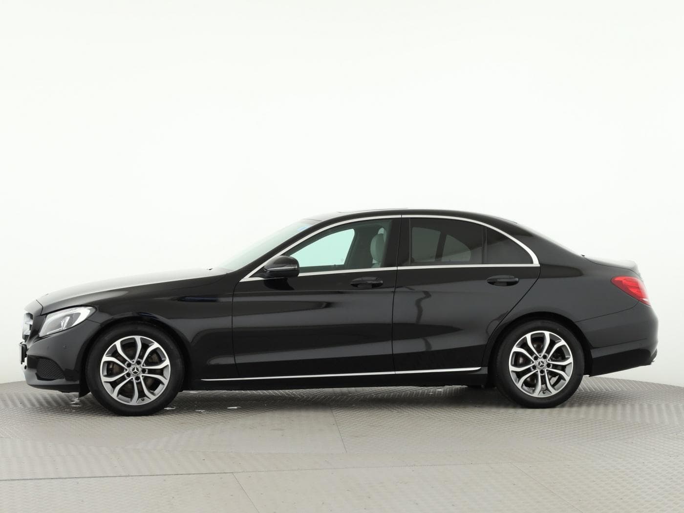 Mercedes-Benz C 200 Bild 7