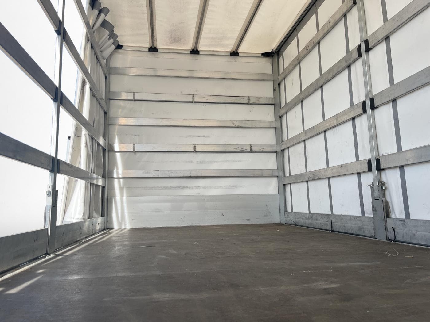 Mercedes-Benz Sprinter 319 CDI Pr. Schiebeplane Bild 19