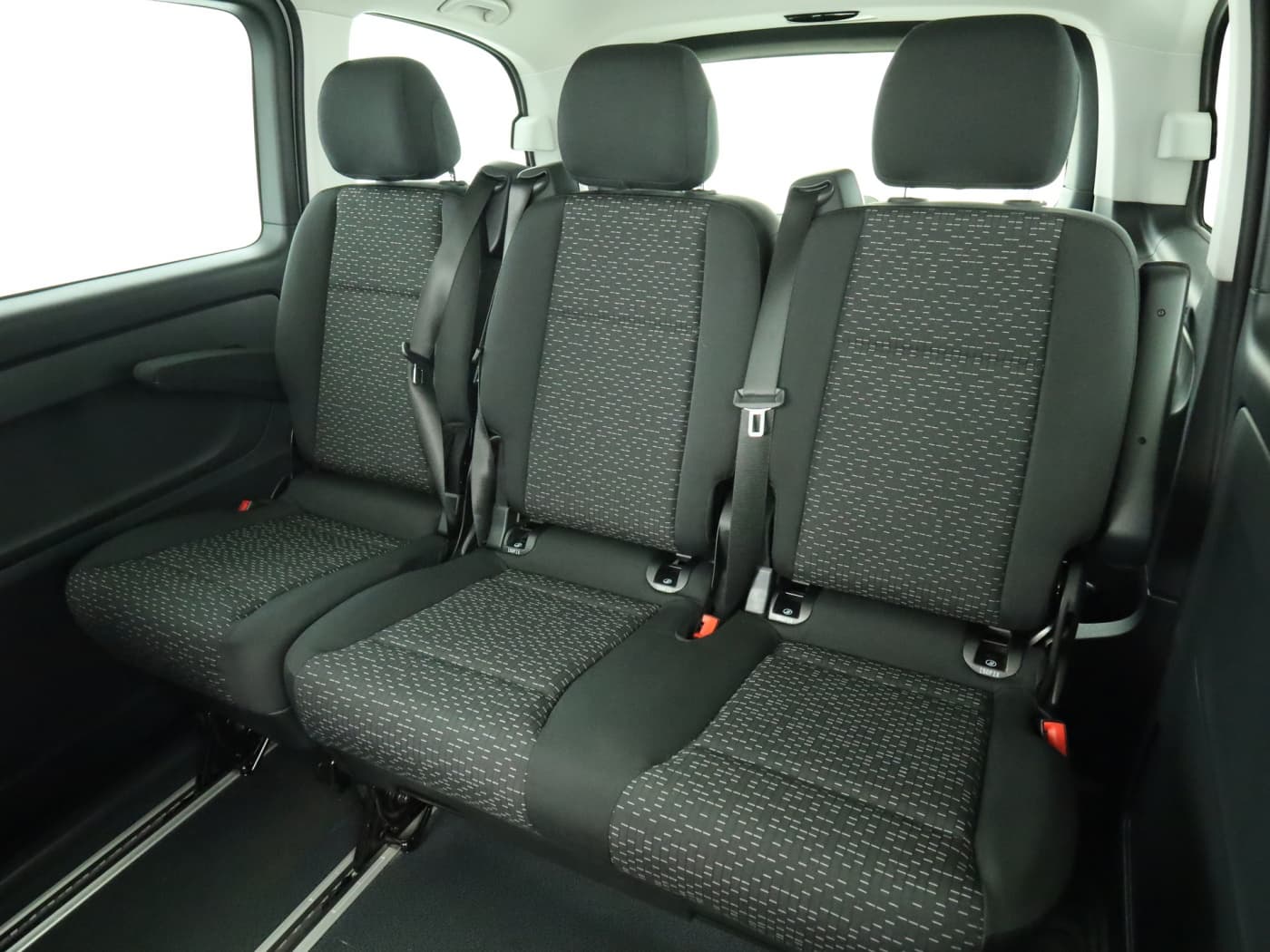 Mercedes-Benz Vito 116 CDI Tourer 2 x Schiebetür Bild 18