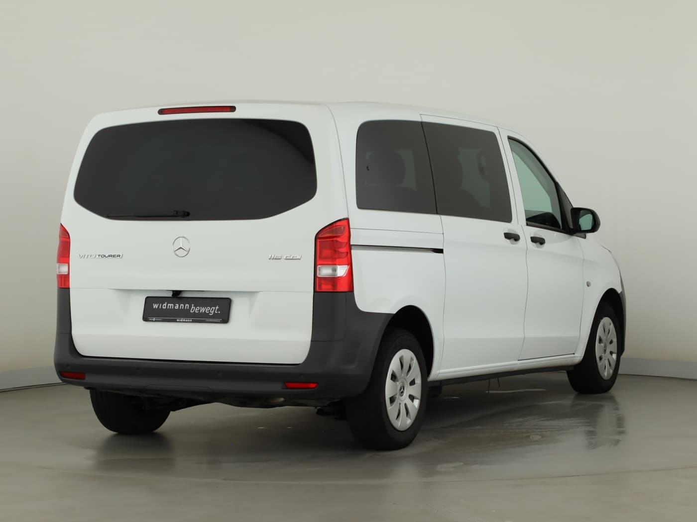 Mercedes-Benz Vito 116 CDI Tourer 2 x Schiebetür Bild 2