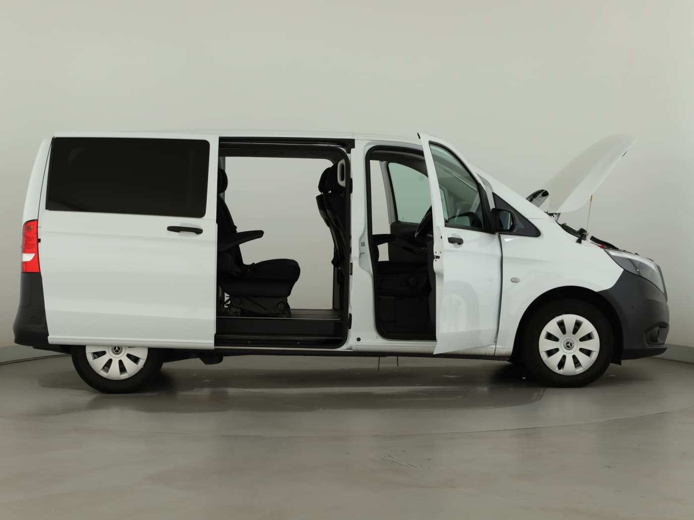 Mercedes-Benz Vito 116 CDI Tourer 2 x Schiebetür Bild 8