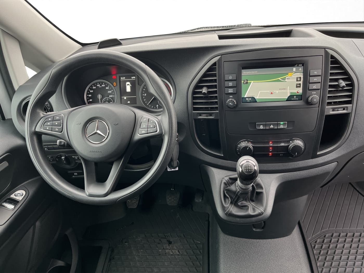 Mercedes-Benz Vito 114 CDI Kasten Bild 9