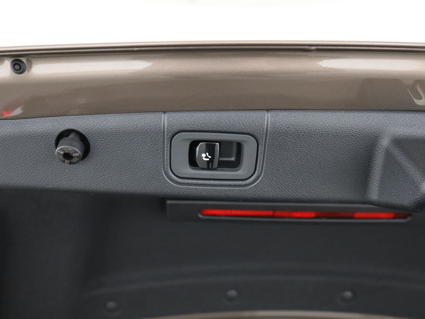 Mercedes-Benz E 220 d Bild 24