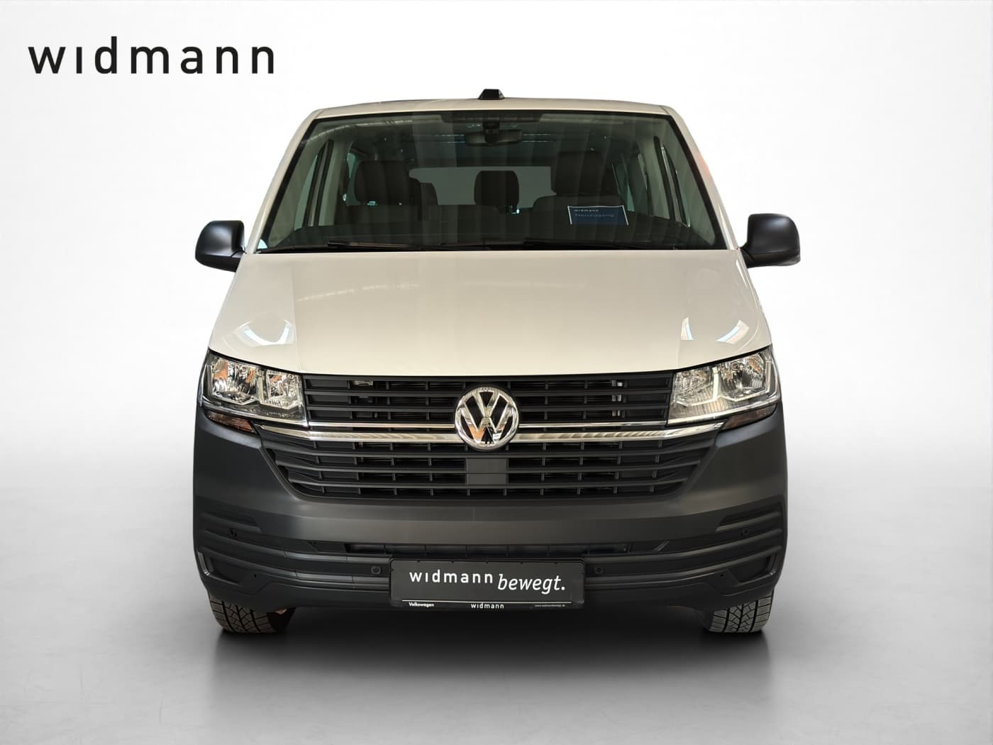 Volkswagen T6.1 2.0 TDI Caravelle Trendline lang Bild 2