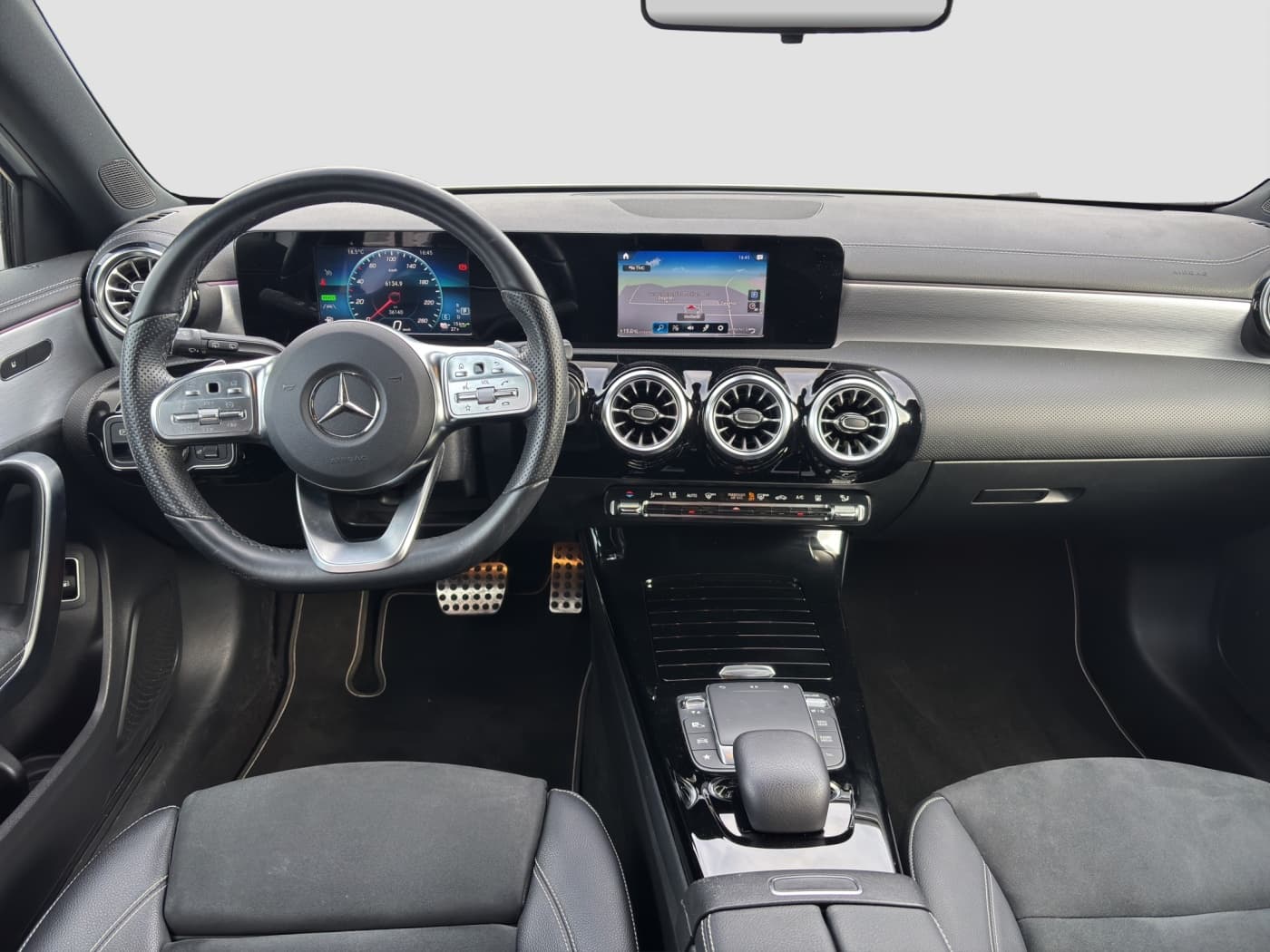 Mercedes-Benz A 250 e Bild 9