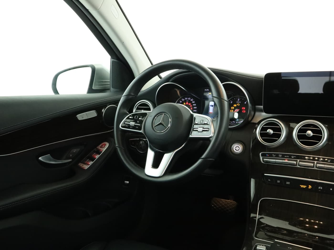 Mercedes-Benz GLC 300 de 4M Bild 10