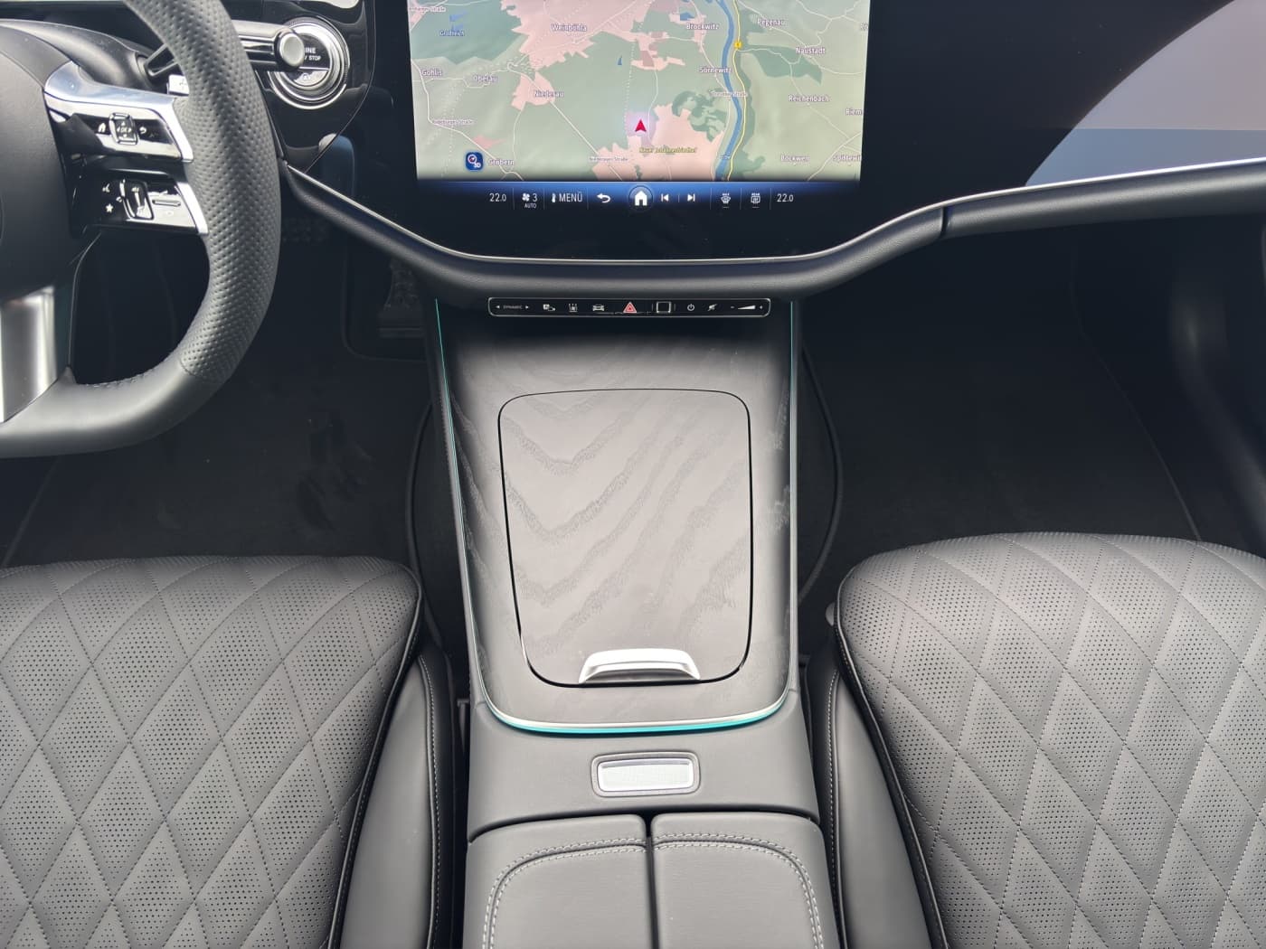 Mercedes-Benz E 450 d 4MATIC T-Modell Bild 13