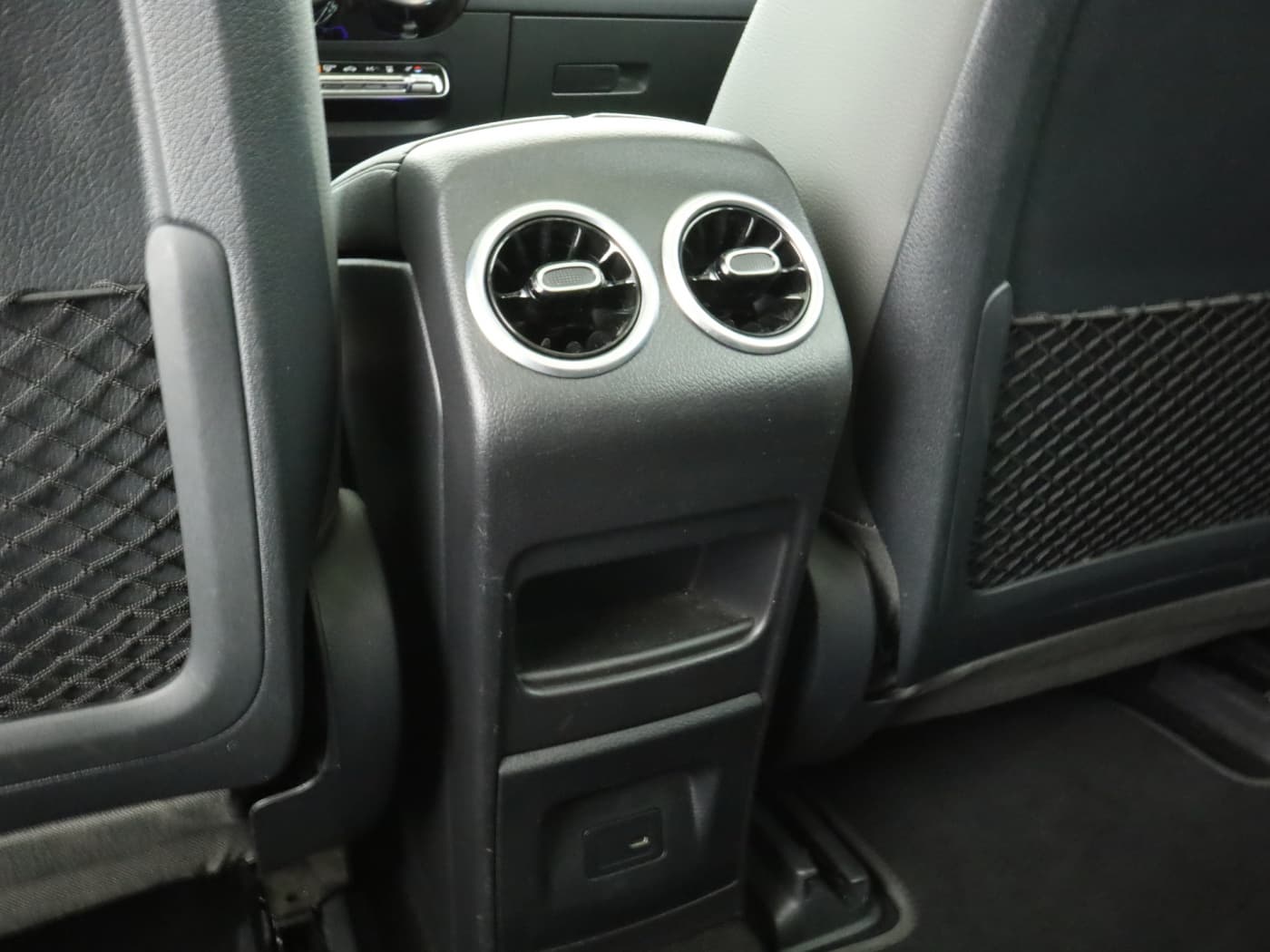 Mercedes-Benz EQA 250 Bild 24
