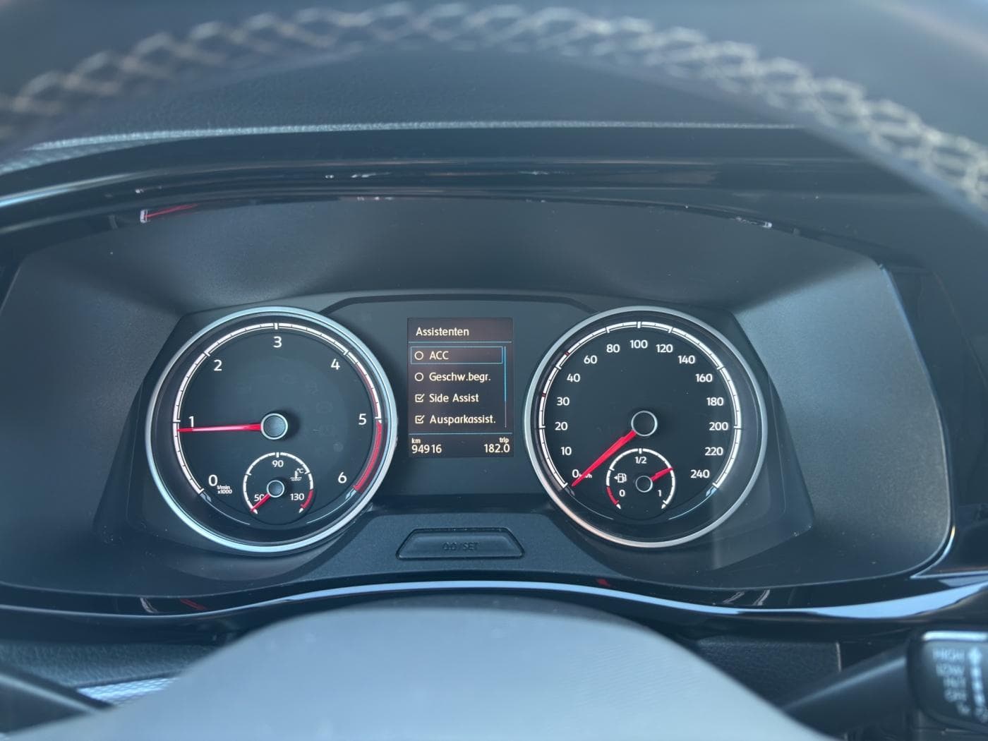 Volkswagen T6.1 2.0 TDI Multivan Generation Six Bild 11