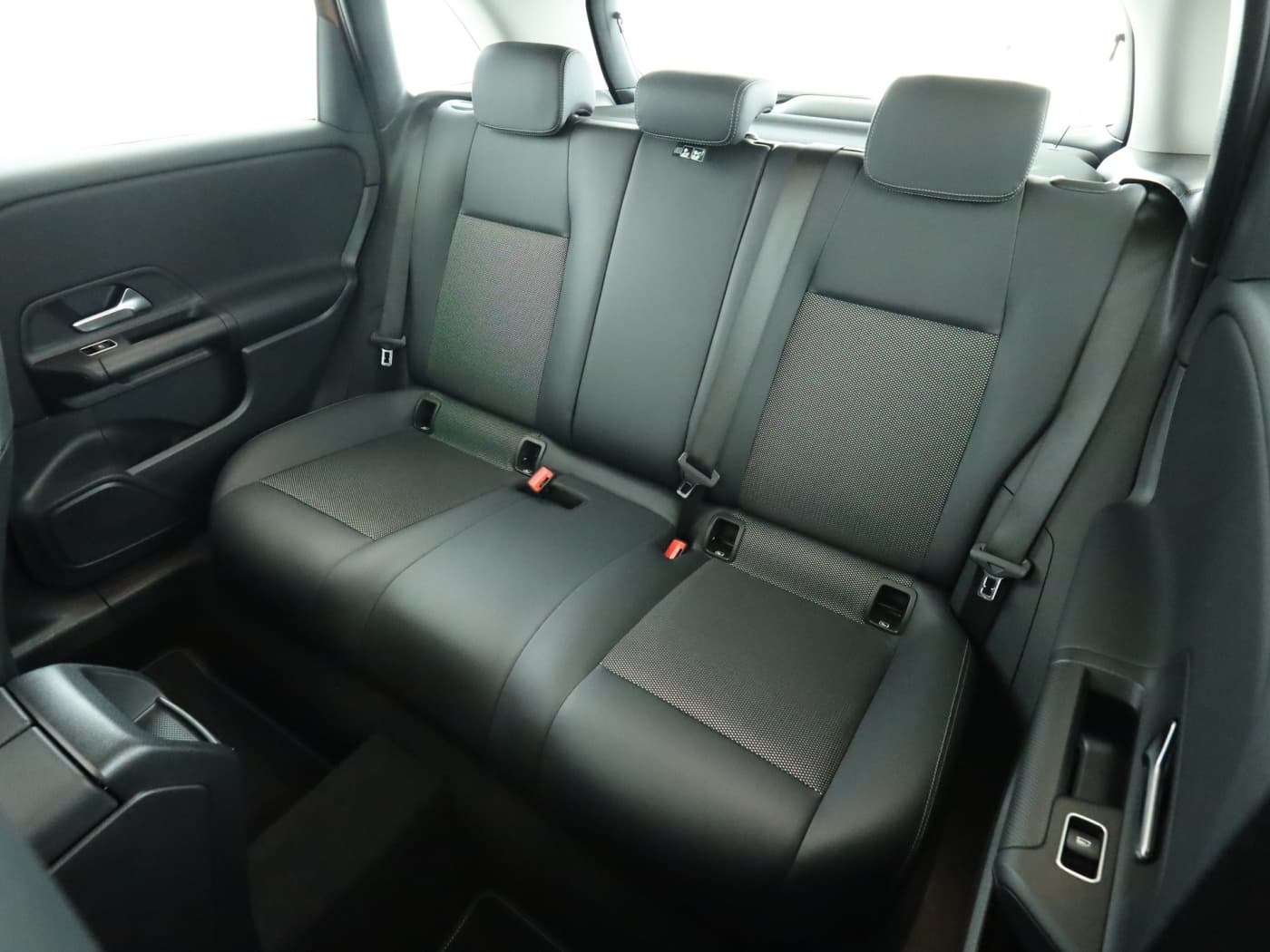 Mercedes-Benz B 250 e Bild 18