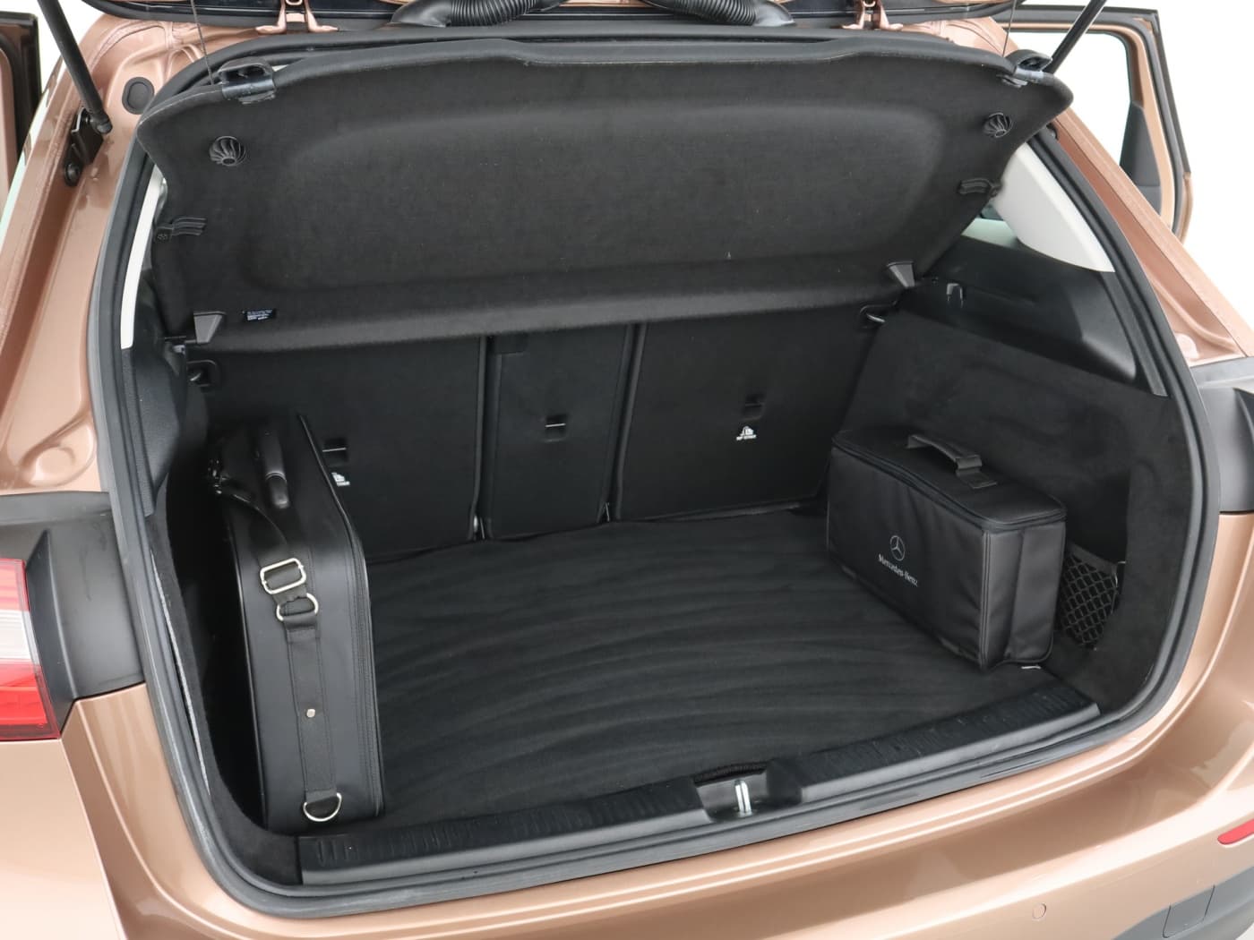 Mercedes-Benz B 250 e Bild 22