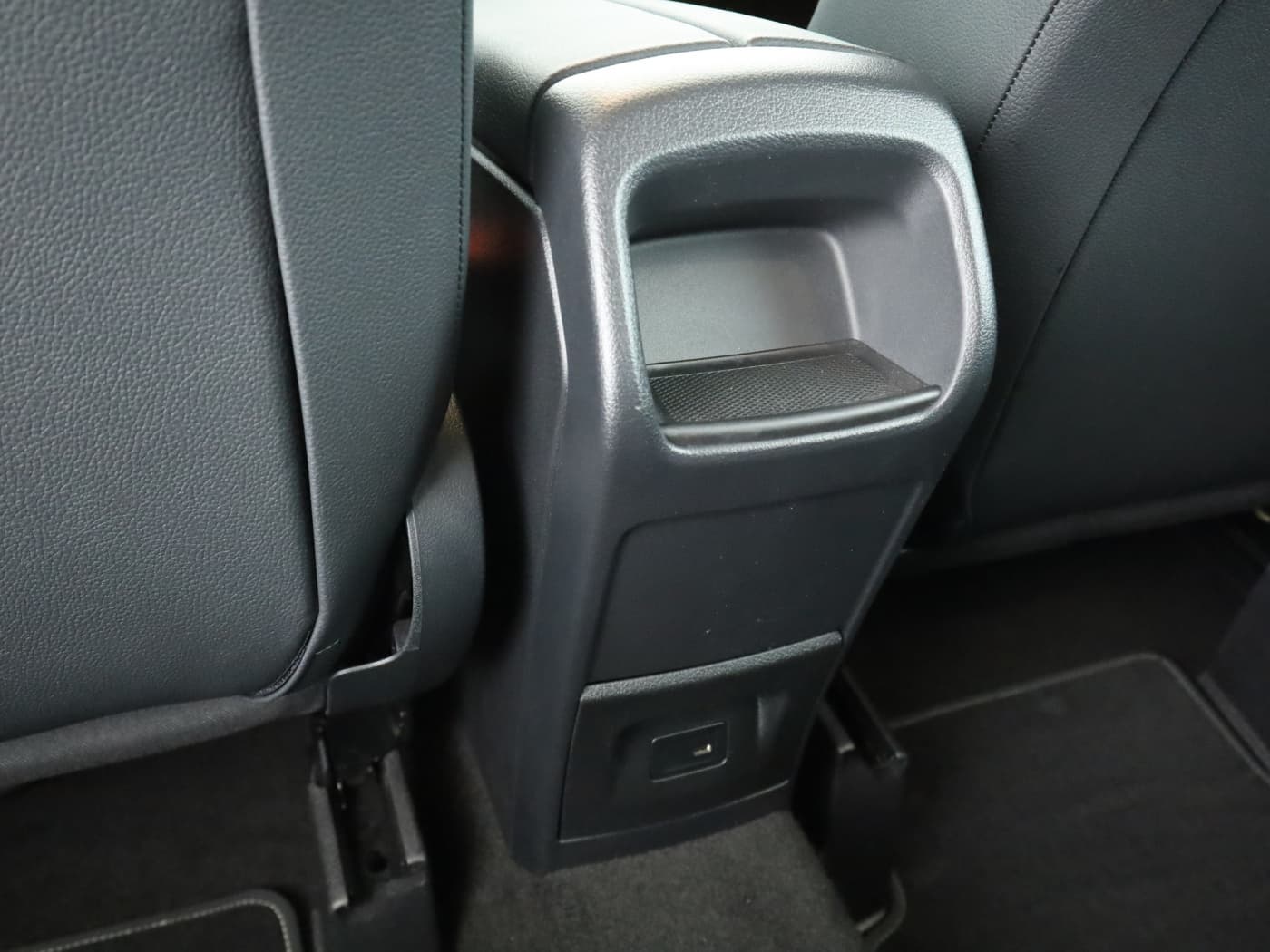 Mercedes-Benz B 250 e Bild 23