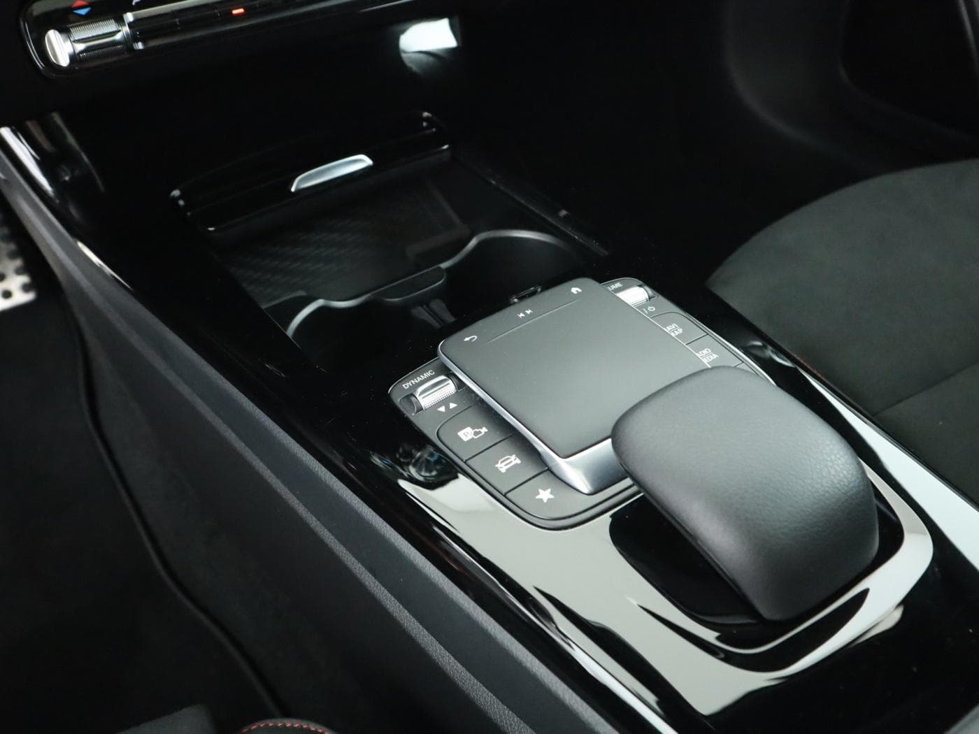 Mercedes-Benz CLA 250 e SB Bild 15