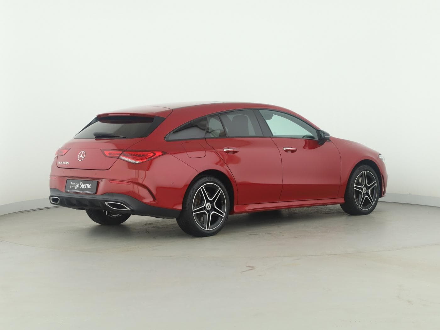 Mercedes-Benz CLA 250 e SB Bild 6