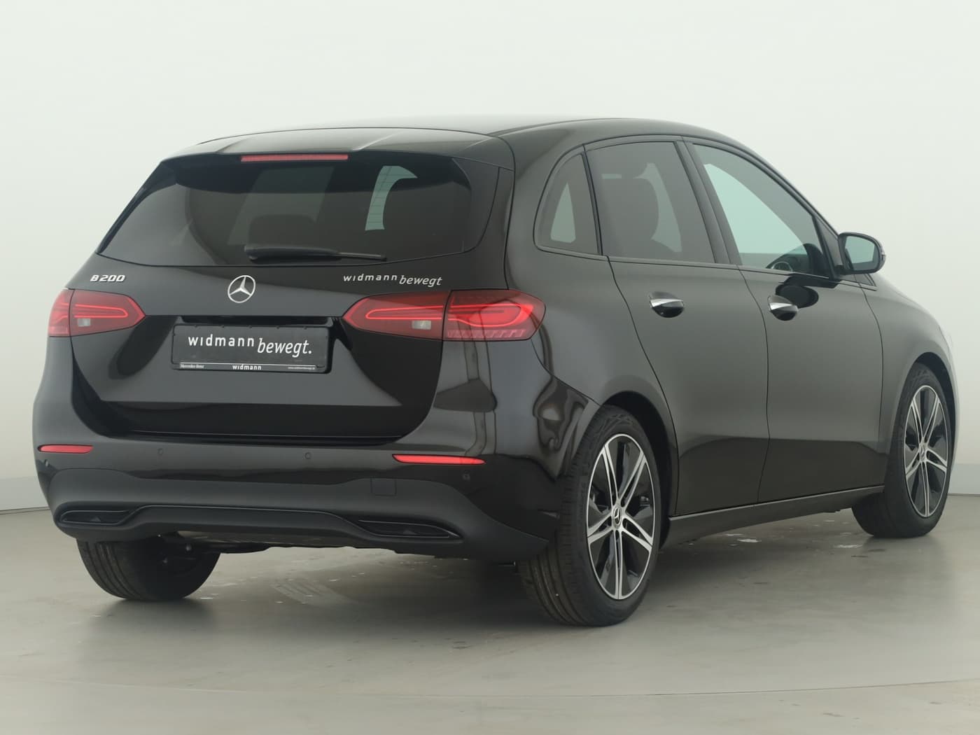 Mercedes-Benz B 200 Bild 2