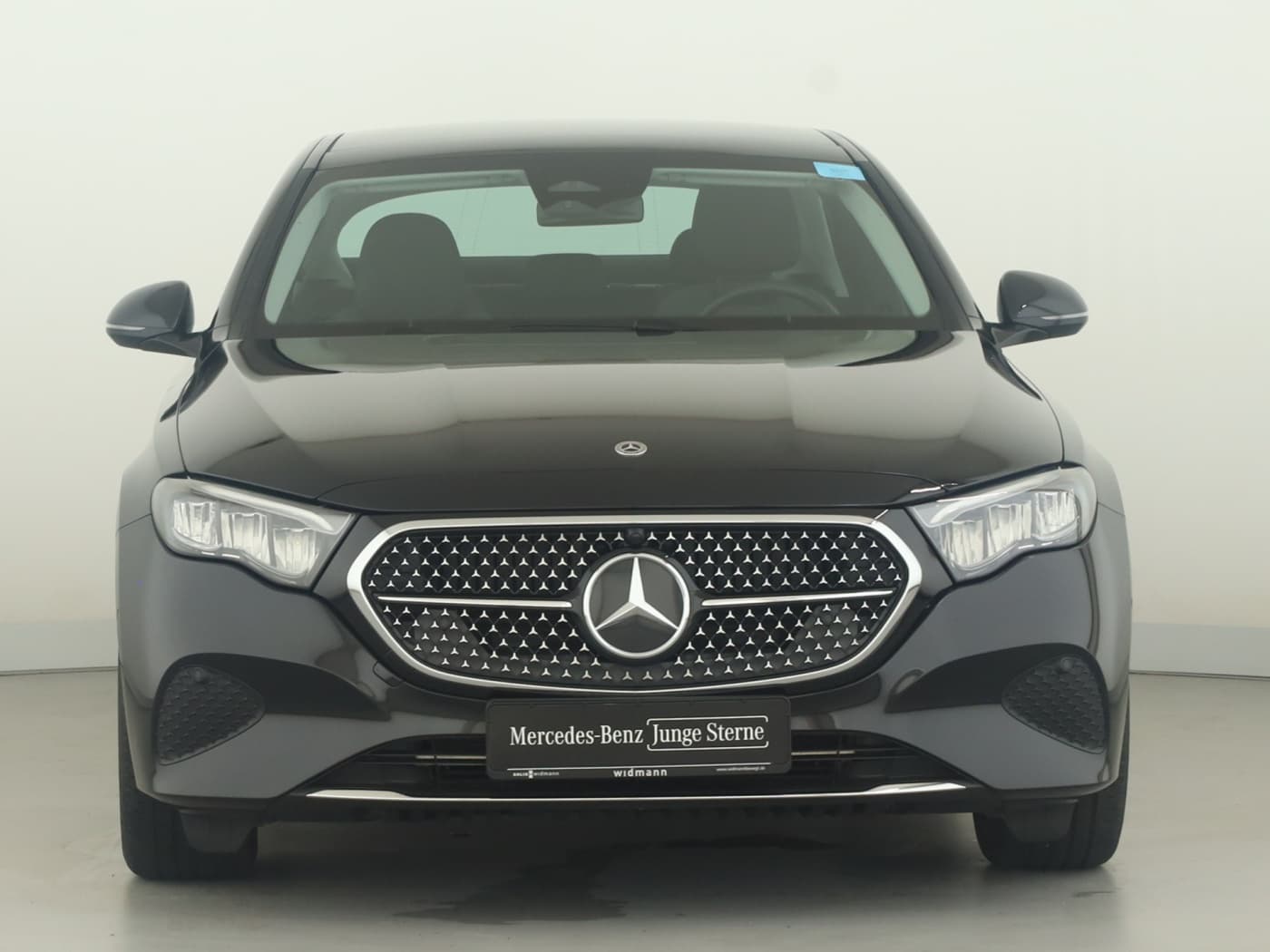 Mercedes-Benz E 220 d Bild 3