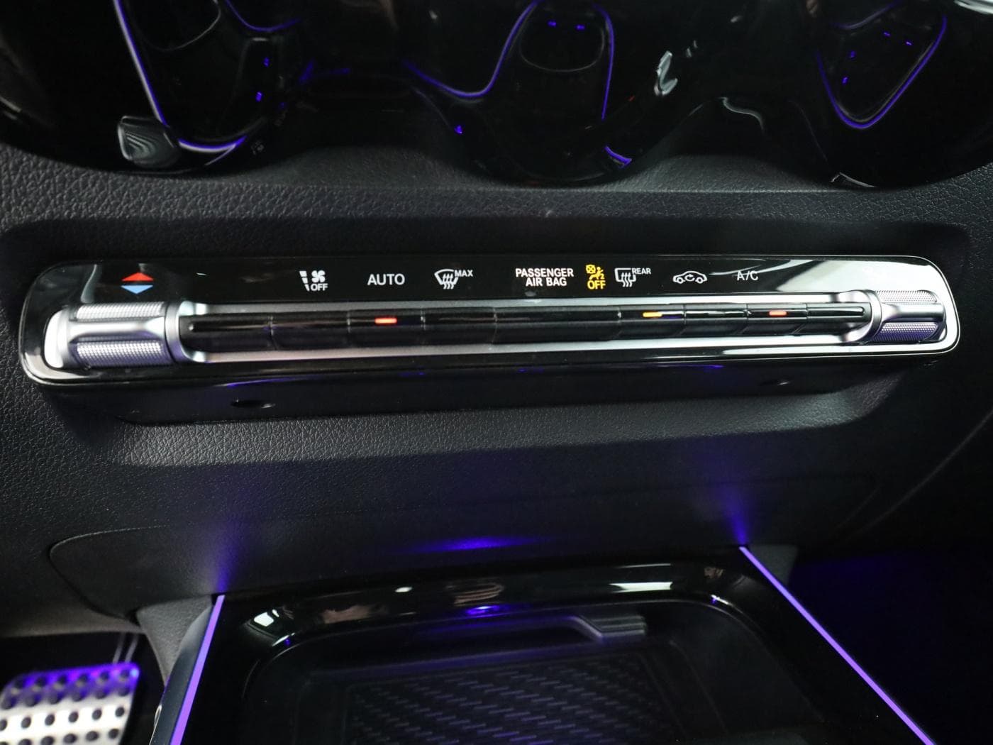 Mercedes-Benz GLB 200 d Bild 14