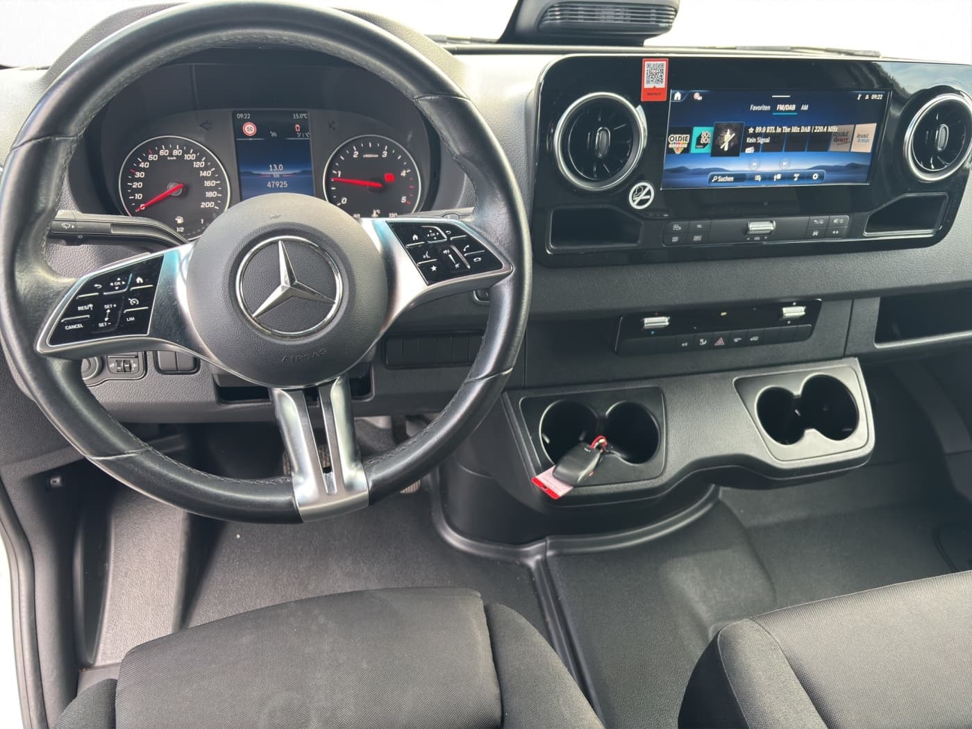 Mercedes-Benz Sprinter 317 CDI Hochdach Kasten lang Bild 9