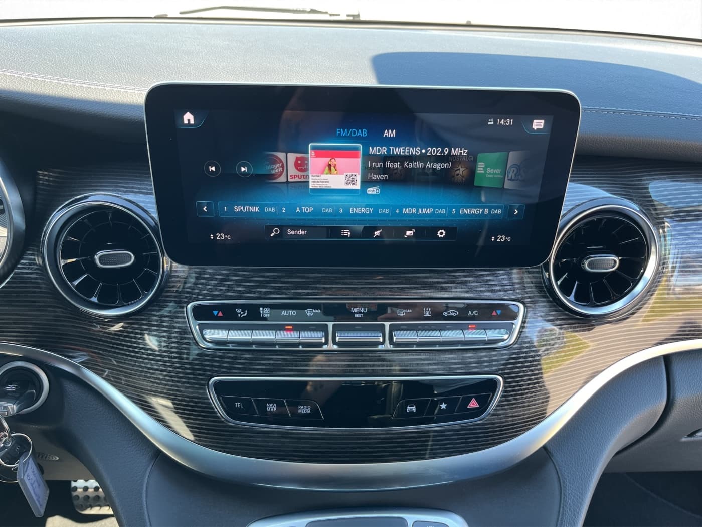 Mercedes-Benz V 300 d 4MATIC AVANTGARDE EDITION Bild 12
