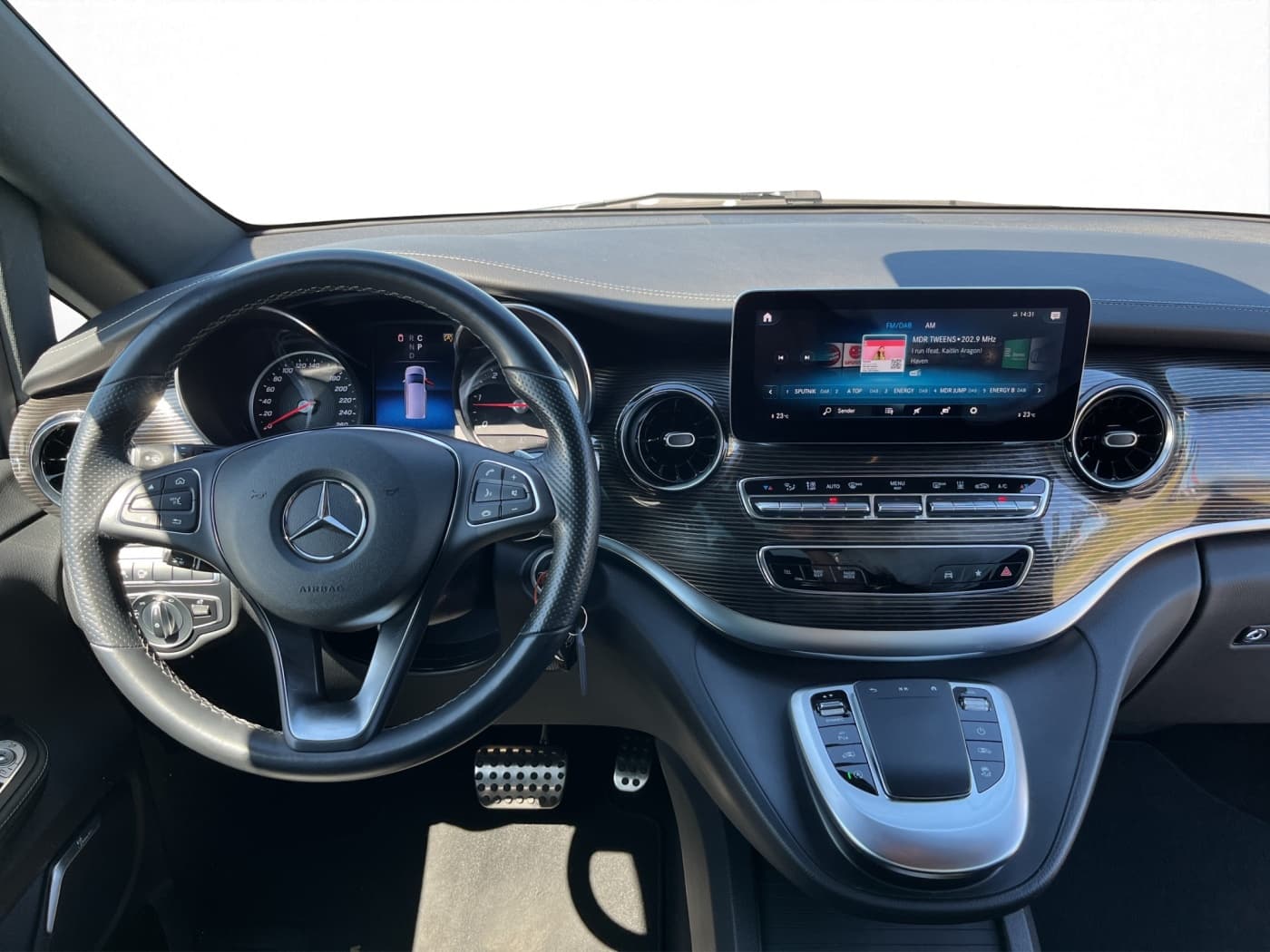 Mercedes-Benz V 300 d 4MATIC AVANTGARDE EDITION Bild 9