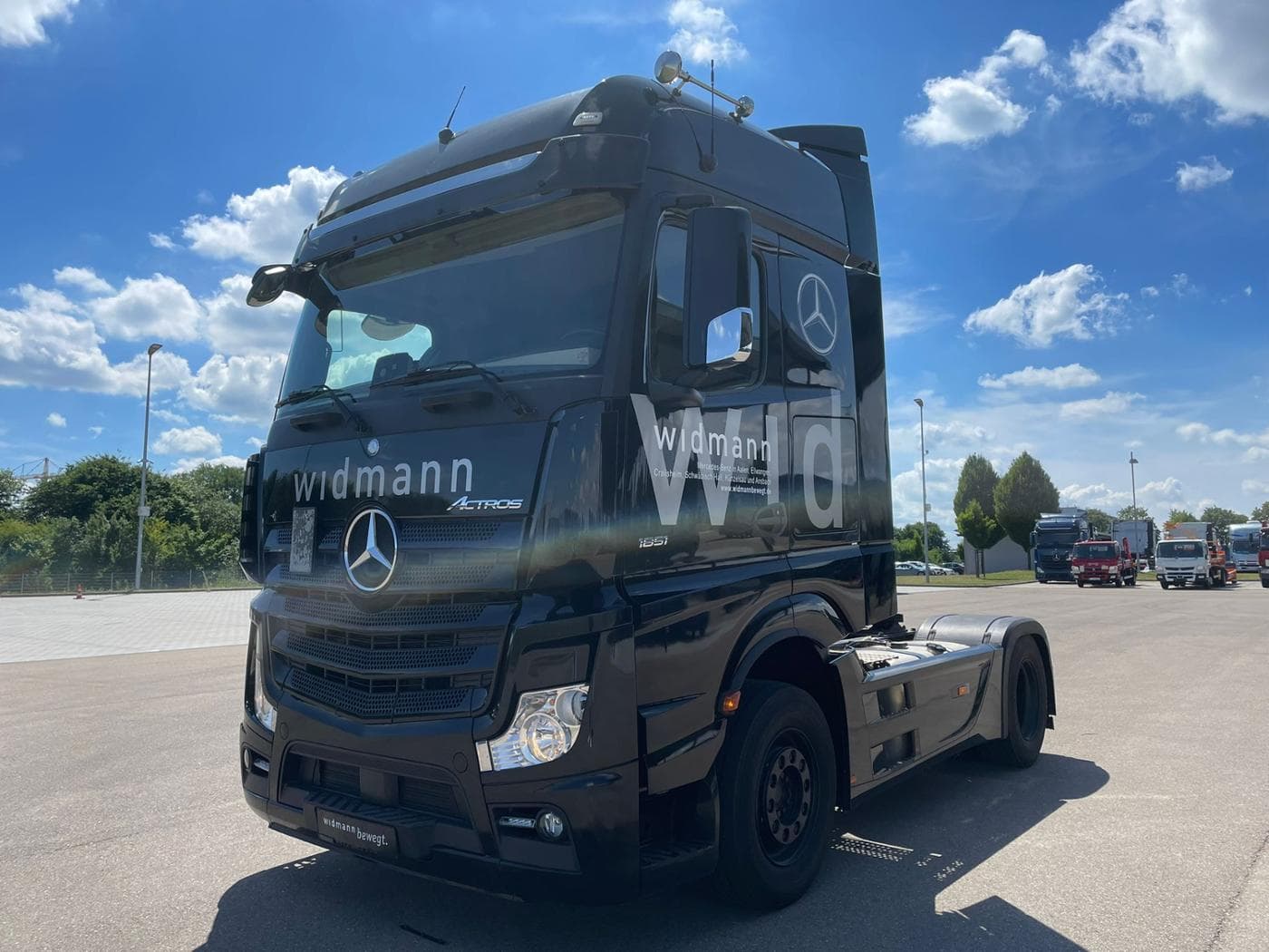 Mercedes-Benz Actros 1851 LS BigSpace Bild 1