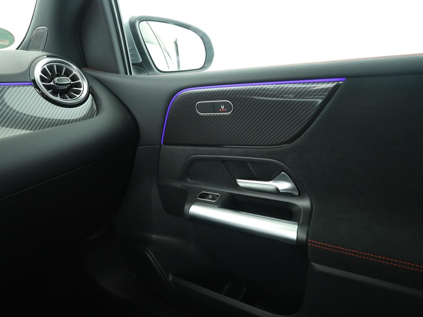 Mercedes-Benz B 200 Bild 16