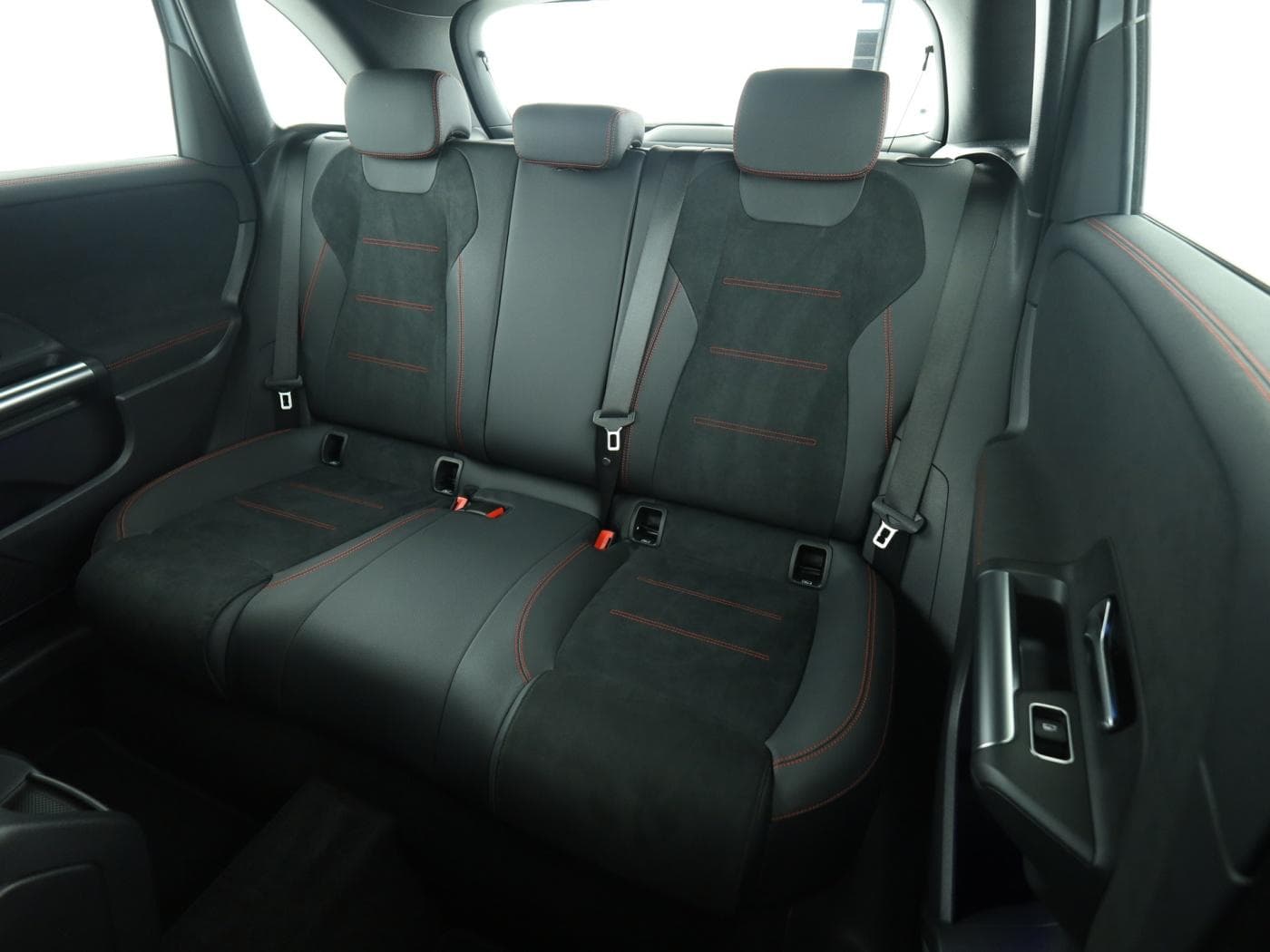 Mercedes-Benz B 200 Bild 18