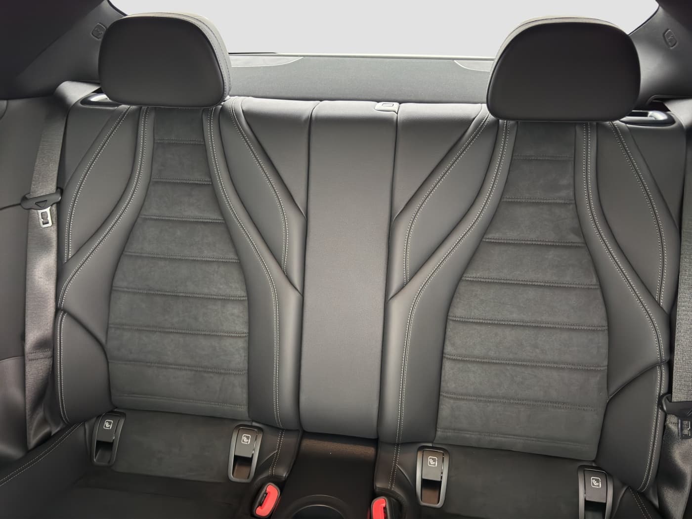 Mercedes-Benz CLE 200 Coup Bild 17