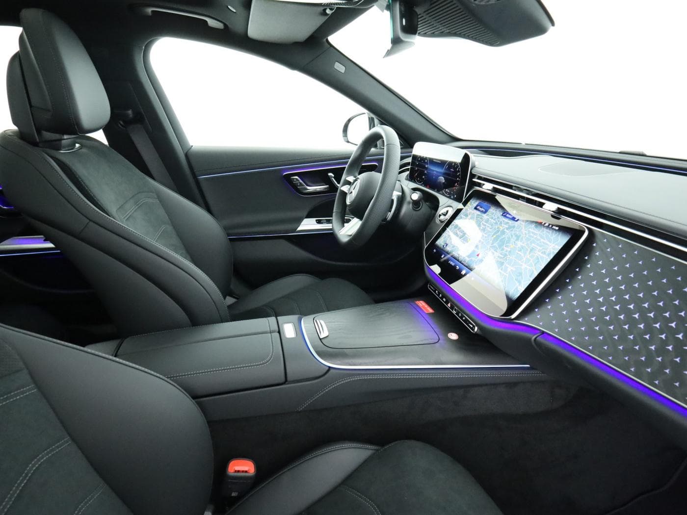 Mercedes-Benz E 300 de T-Modell mit EQ Hybrid Technologie Bild 17