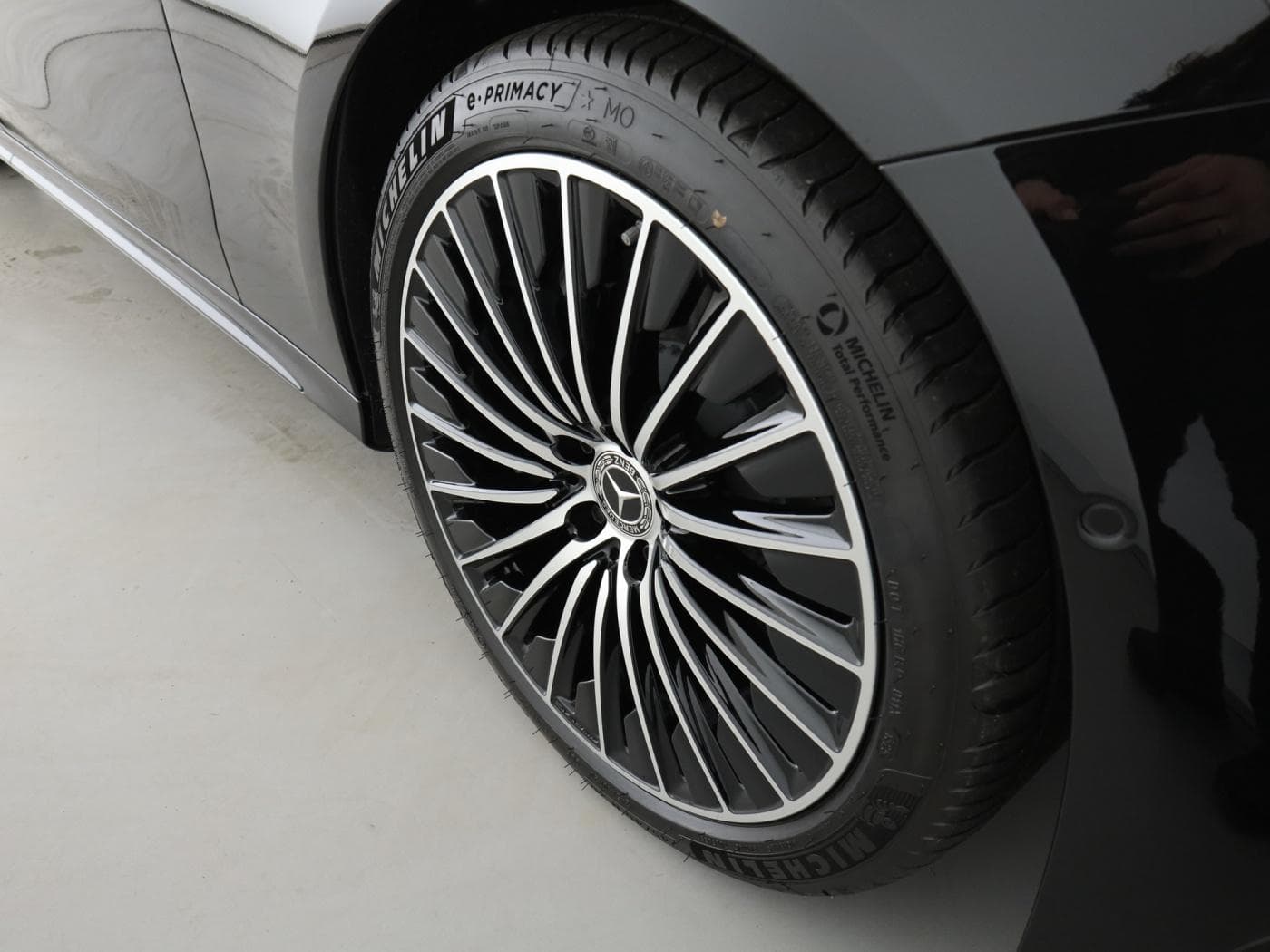 Mercedes-Benz E 300 de T-Modell mit EQ Hybrid Technologie Bild 22