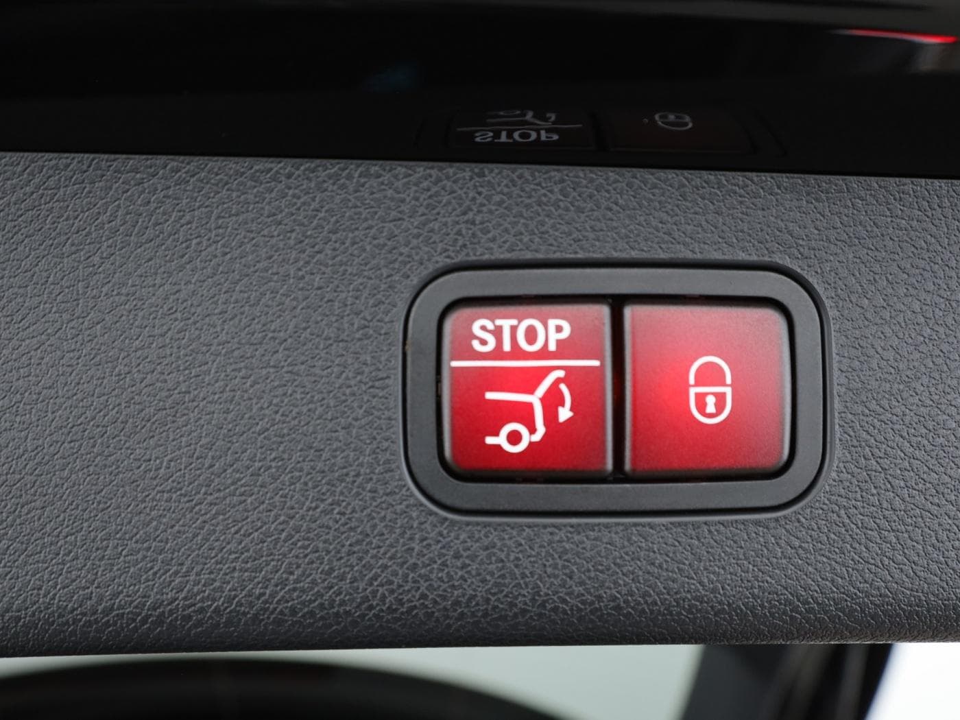 Mercedes-Benz E 300 de T-Modell mit EQ Hybrid Technologie Bild 25