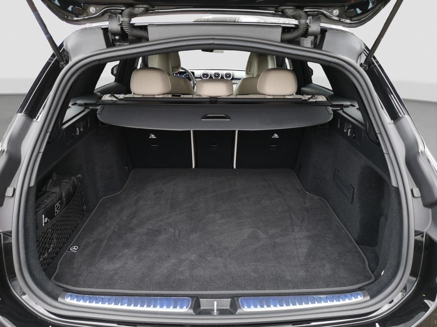 Mercedes-Benz C 180 T Bild 17