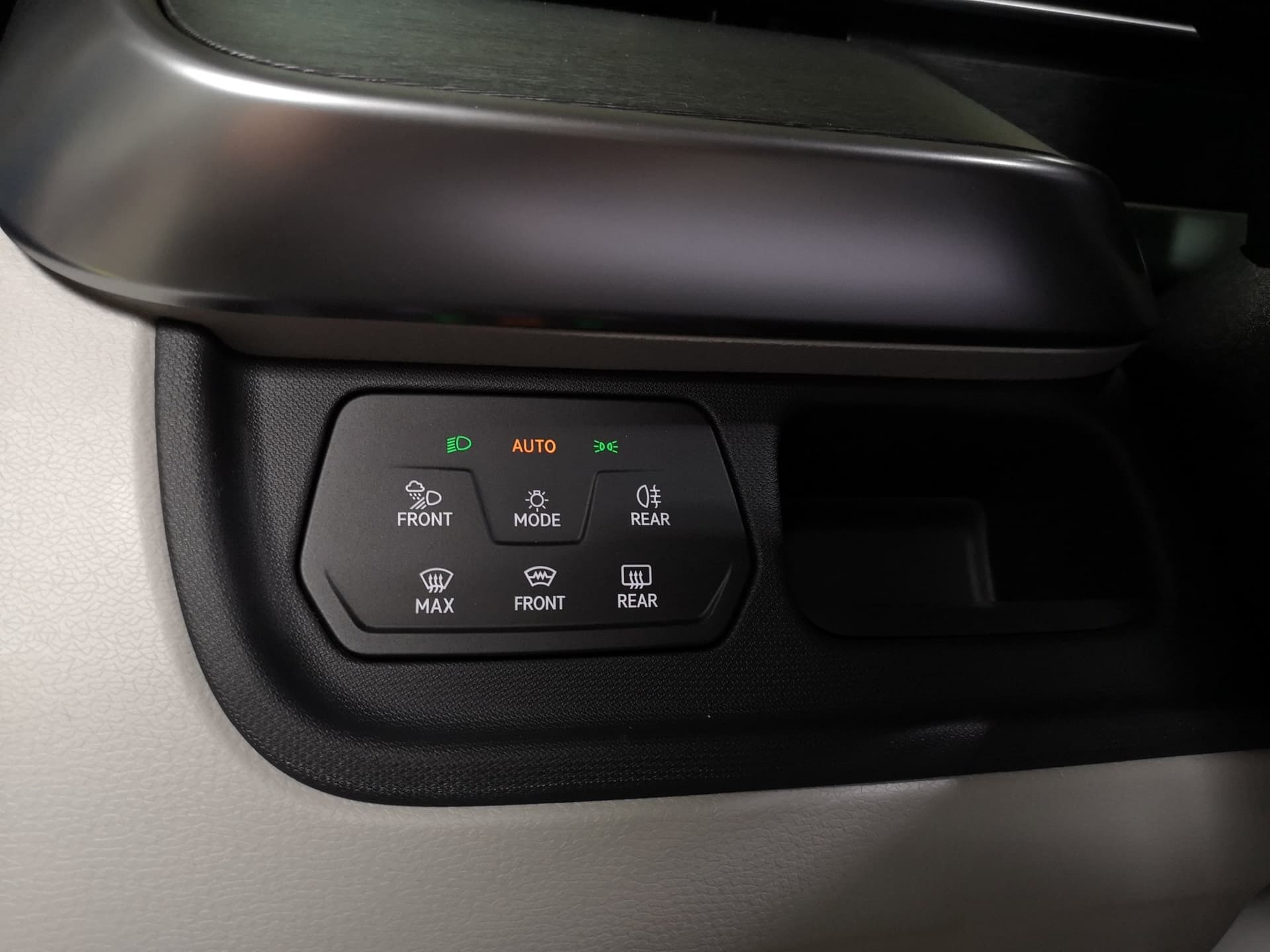 Volkswagen ID. Buzz Pro ENERGY LR Bild 23