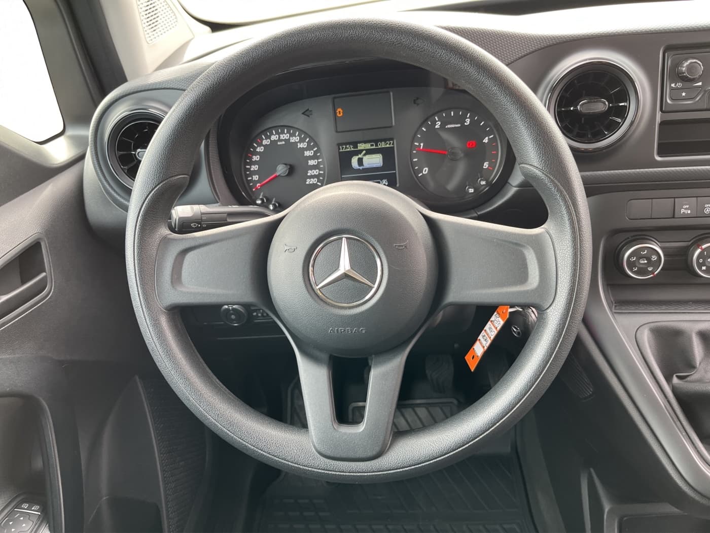Mercedes-Benz Citan 112 CDI Kasten BASE Bild 10