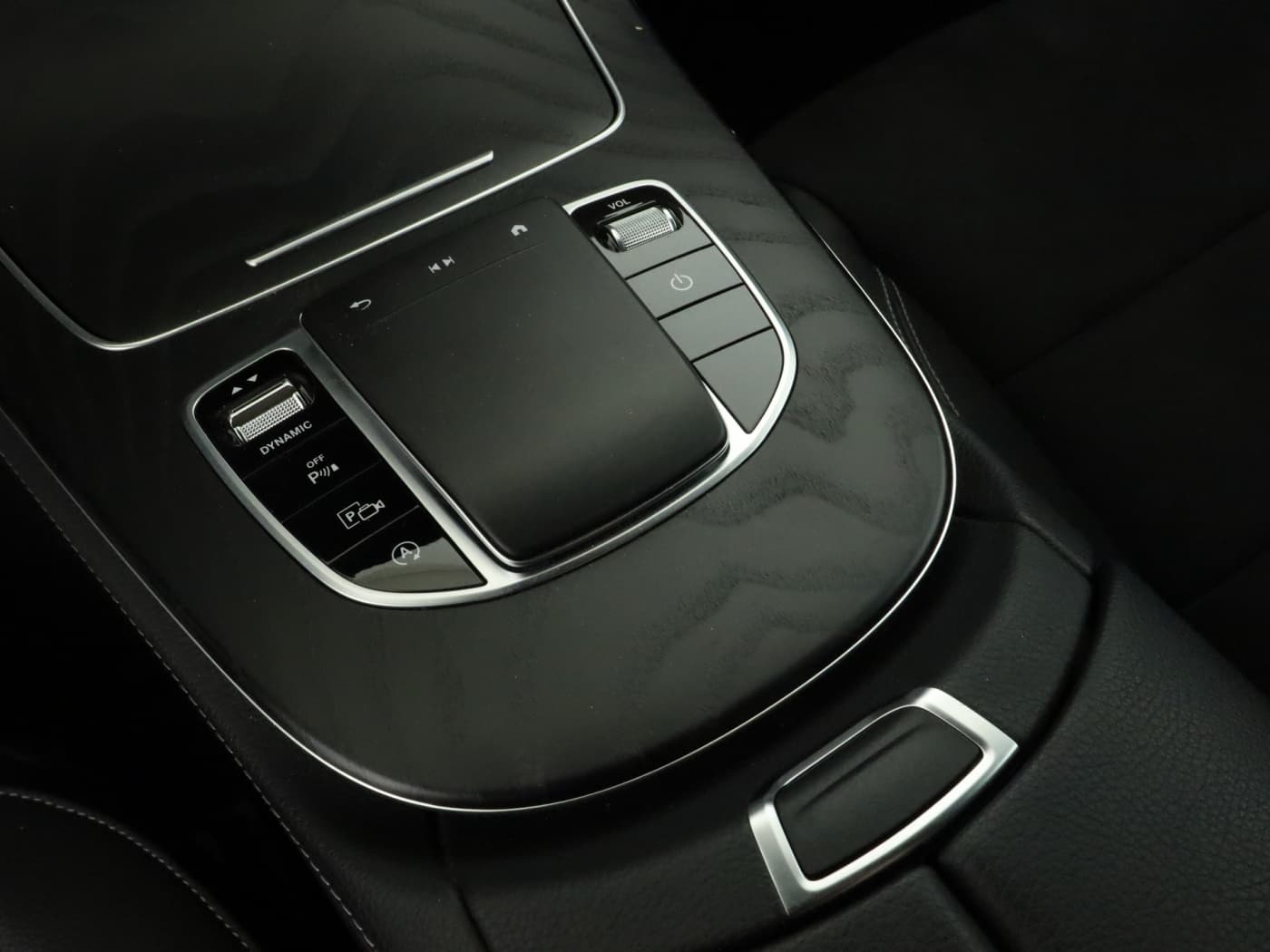 Mercedes-Benz E 400 d 4M Bild 15