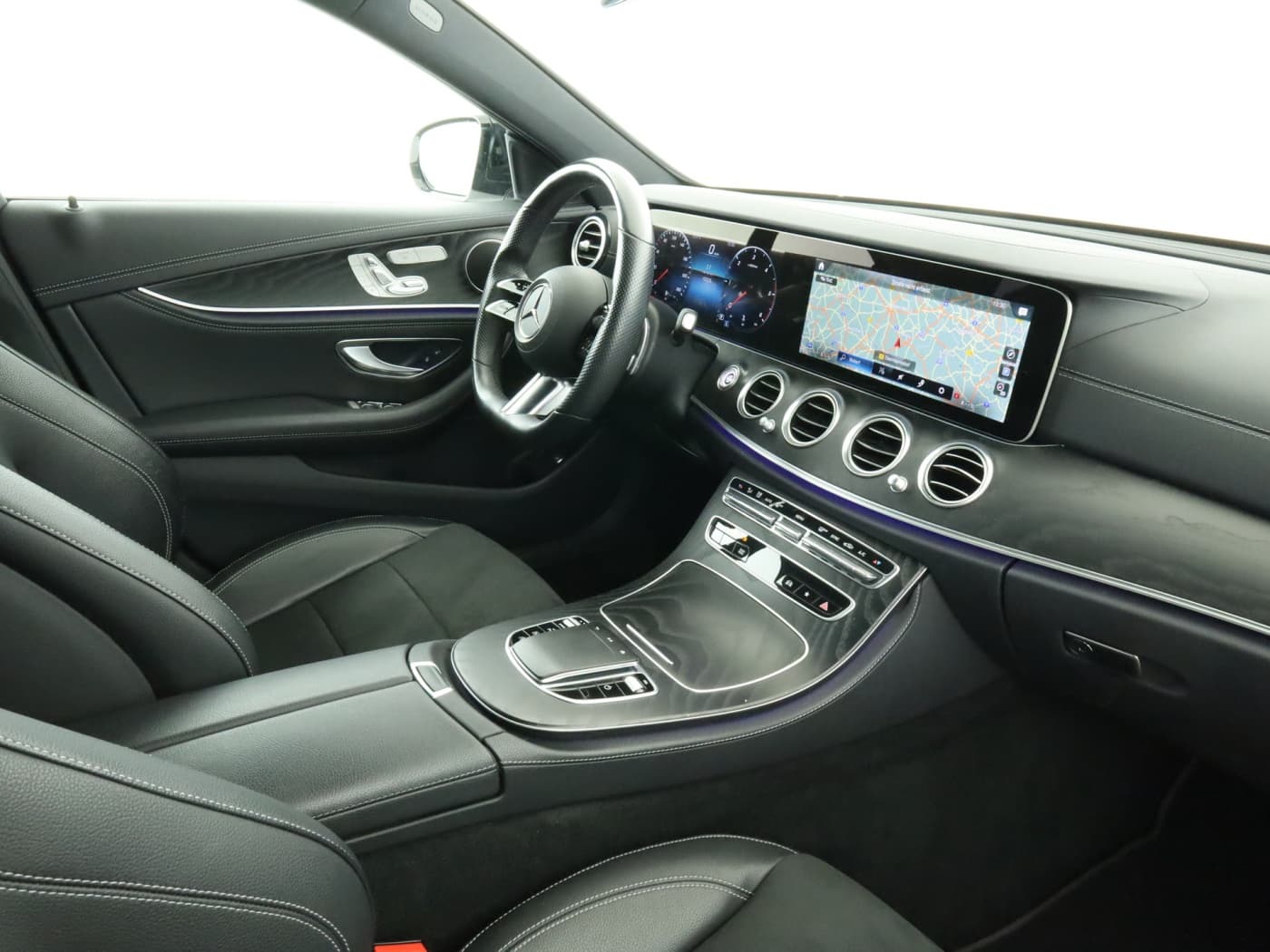 Mercedes-Benz E 400 d 4M Bild 17