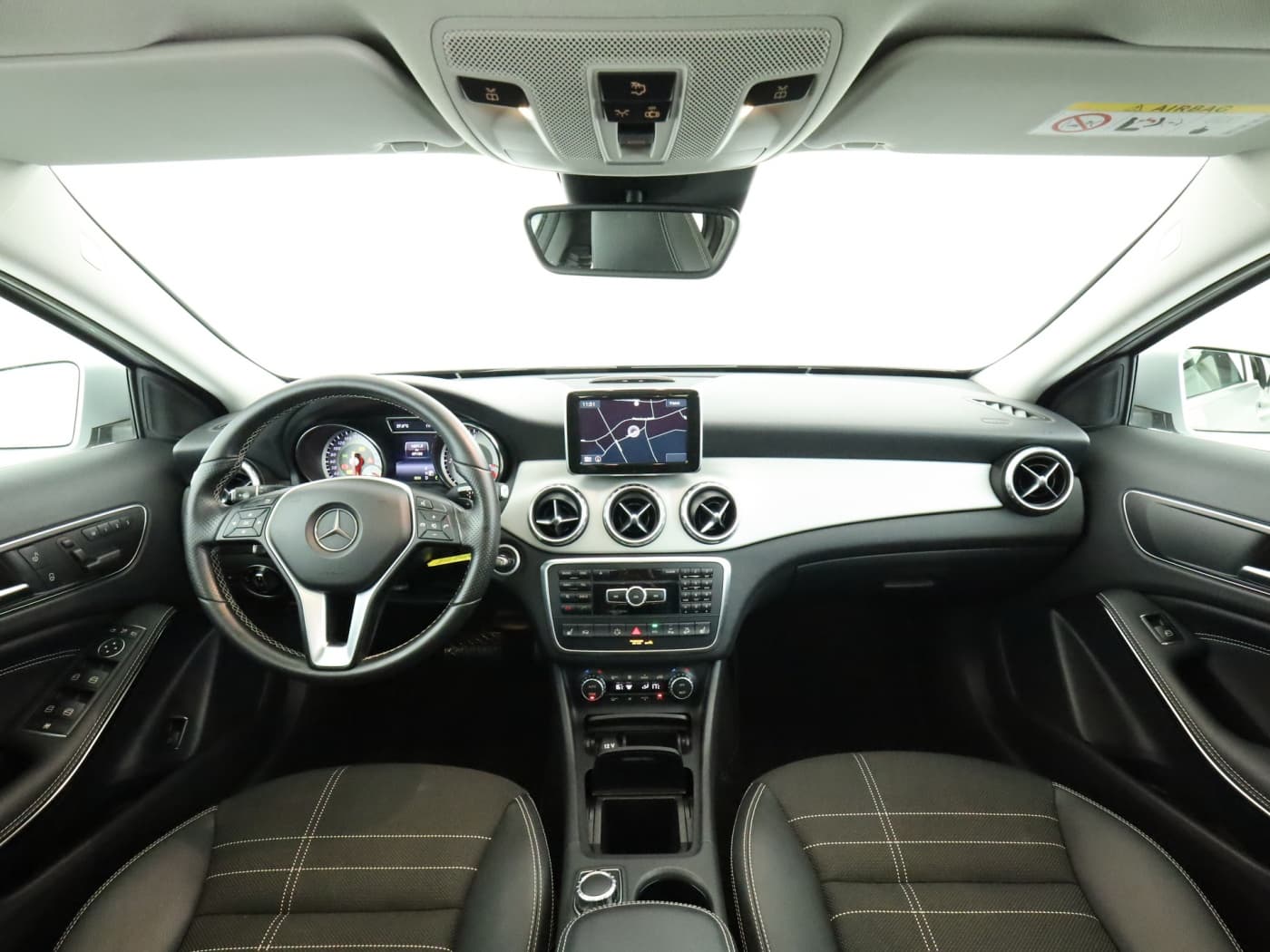 Mercedes-Benz GLA 220 CDI 4M Bild 19