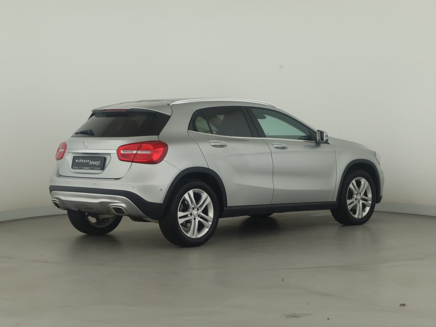 Mercedes-Benz GLA 220 CDI 4M Bild 6