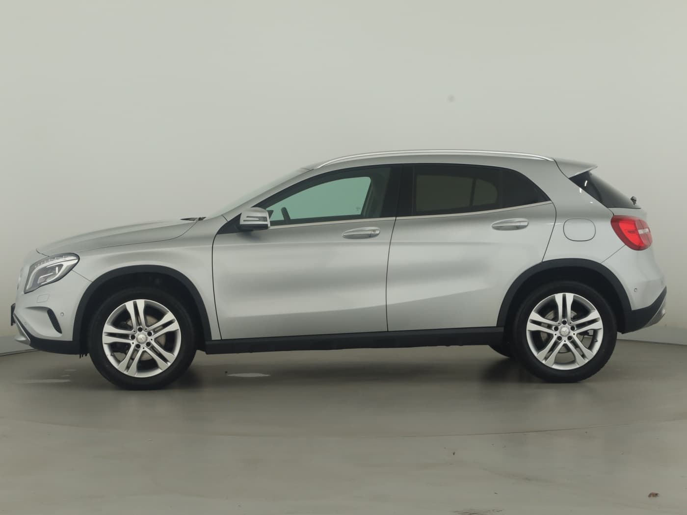 Mercedes-Benz GLA 220 CDI 4M Bild 7