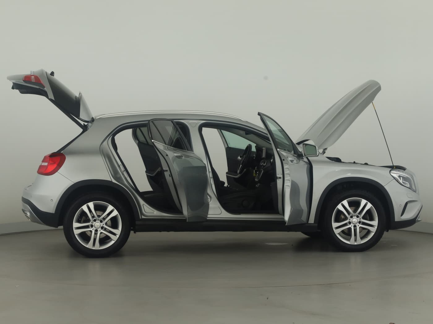 Mercedes-Benz GLA 220 CDI 4M Bild 8