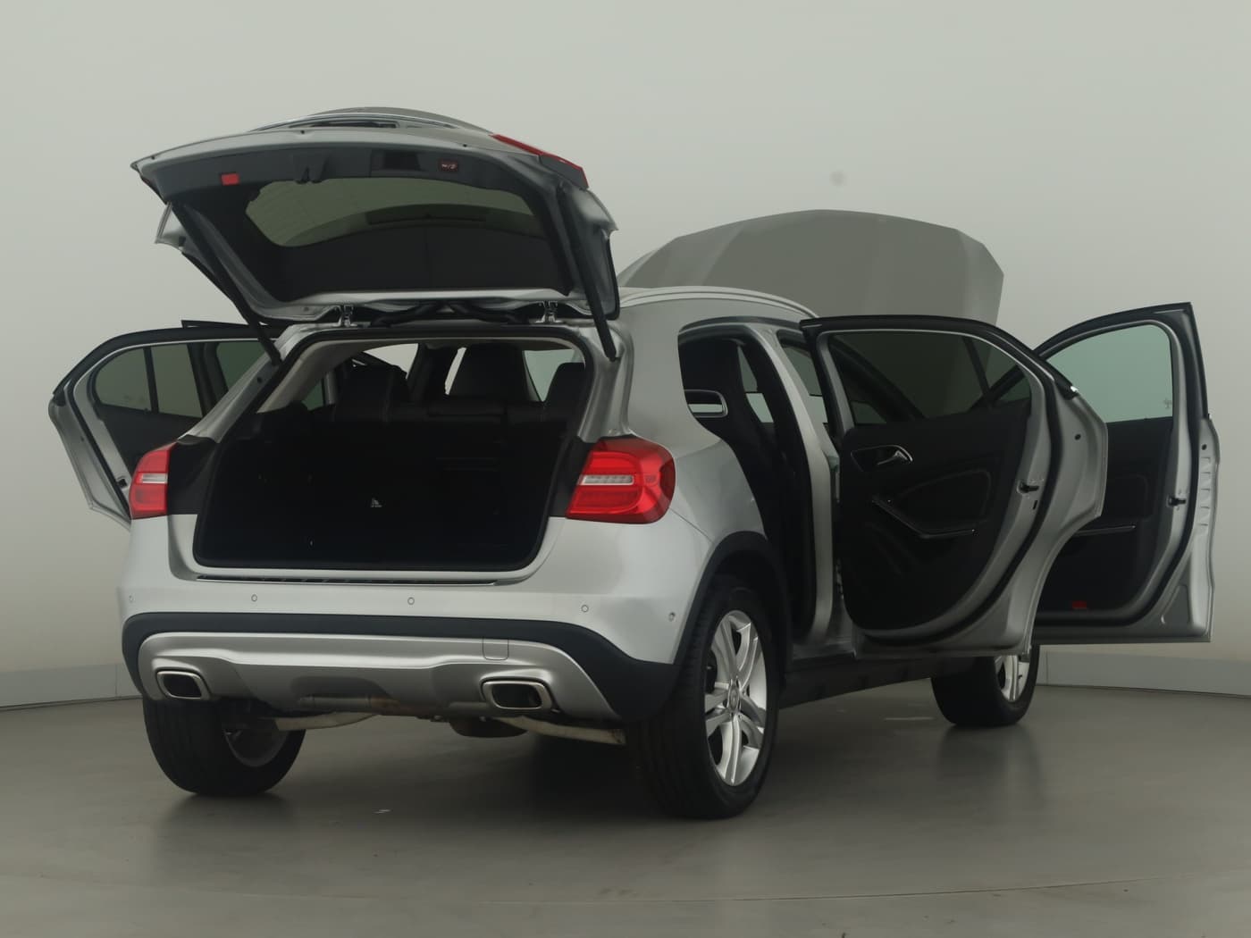 Mercedes-Benz GLA 220 CDI 4M Bild 9