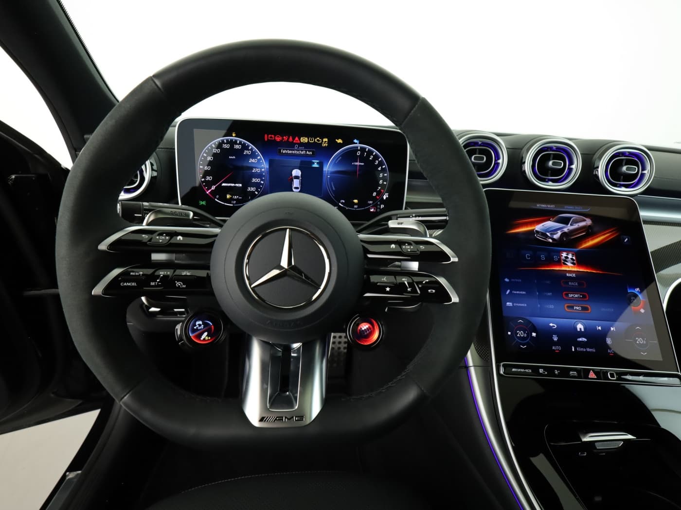 Mercedes-Benz C 63 S AMG E PERFORMANCE Bild 27