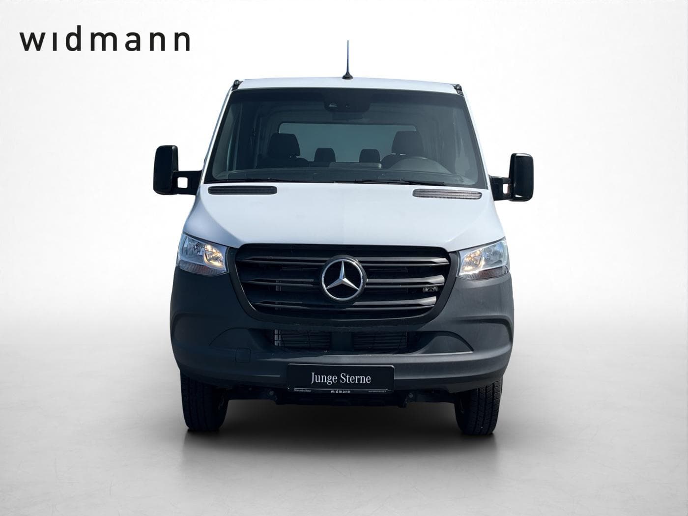 Mercedes-Benz Sprinter 519 CDI 4x4 DOKA Pritsche Bild 3