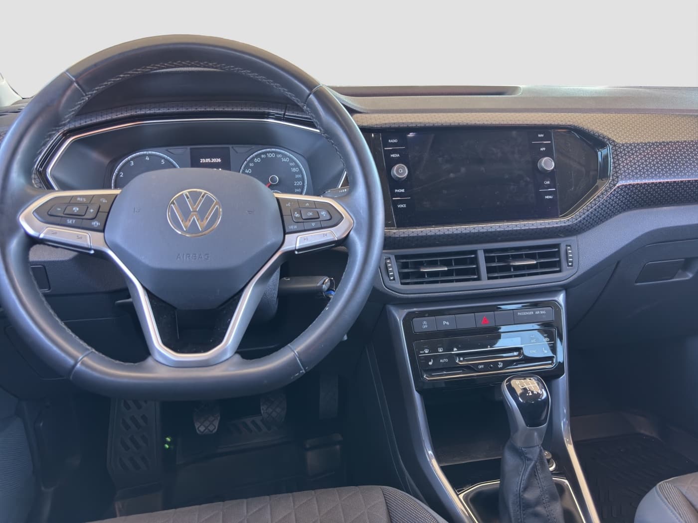 Volkswagen T-Cross 1.0 TSI Style Bild 9