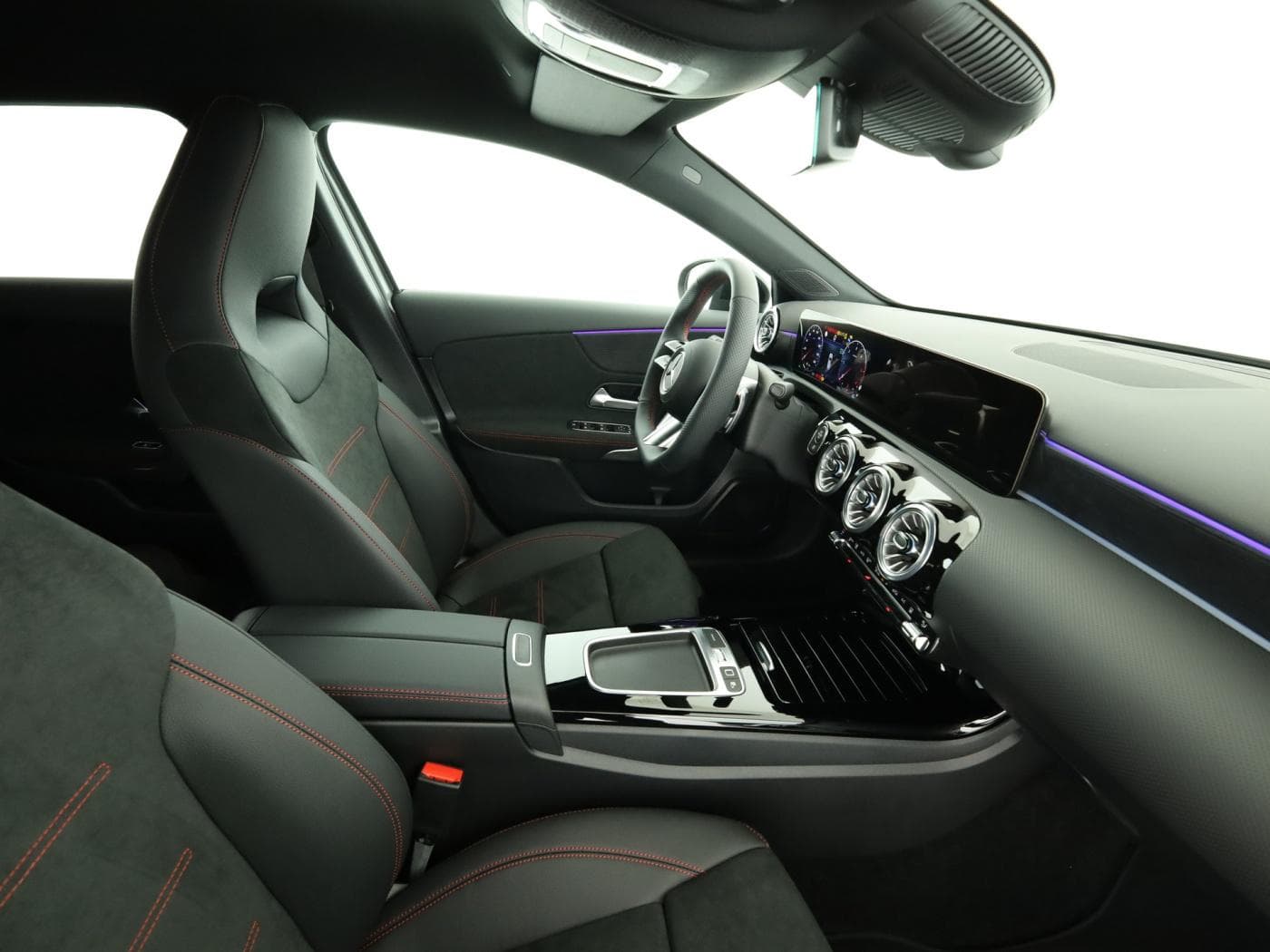 Mercedes-Benz A 200 d Bild 17