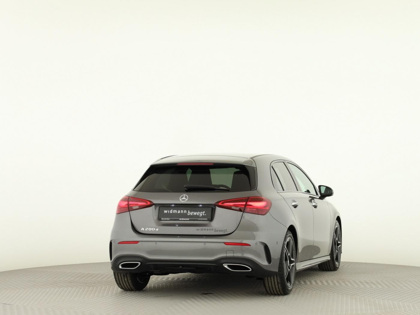 Mercedes-Benz A 200 d Bild 2