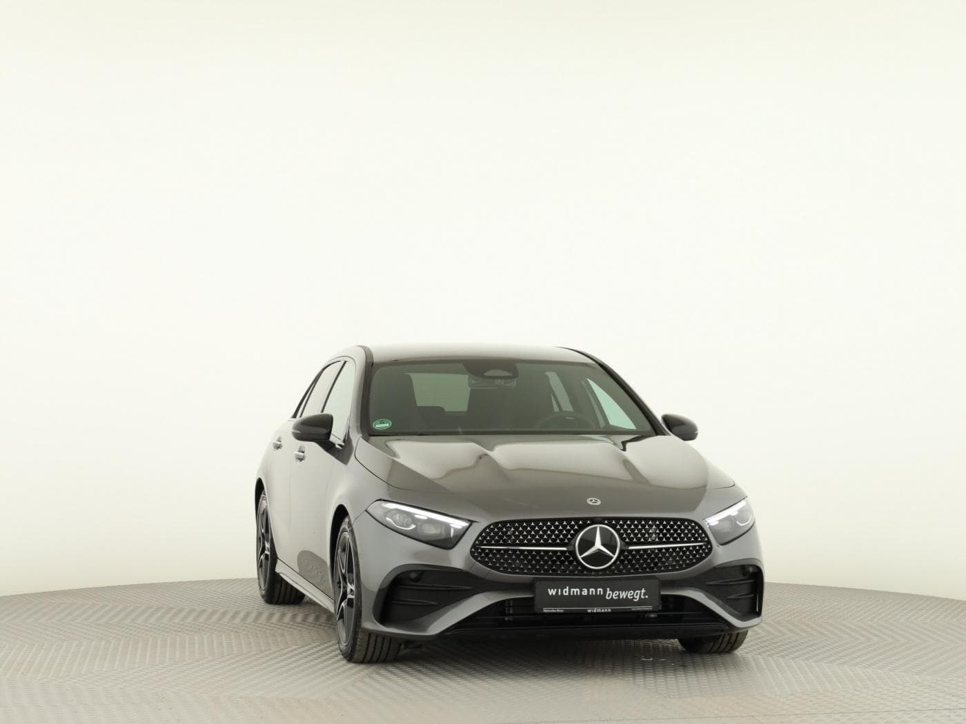 Mercedes-Benz A 200 d Bild 3
