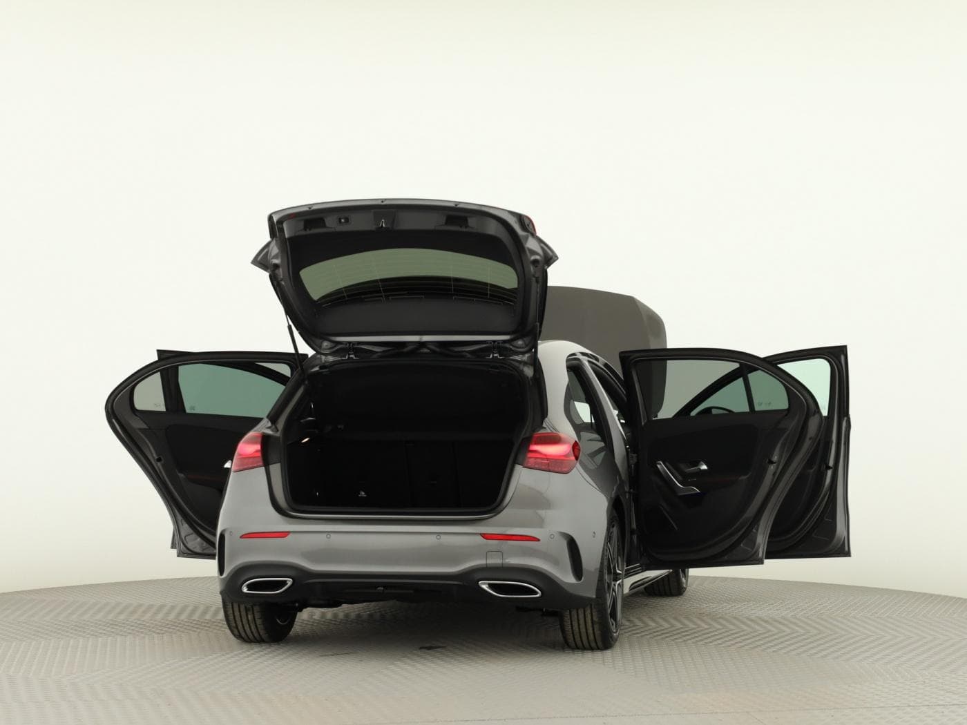 Mercedes-Benz A 200 d Bild 9